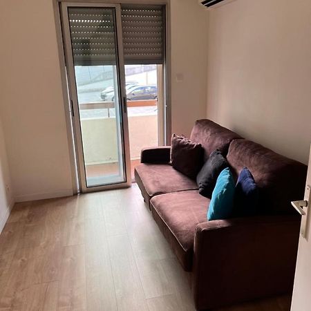 Superbe Appartement Au Bord De Plage Cros De Cagnes Exterior photo